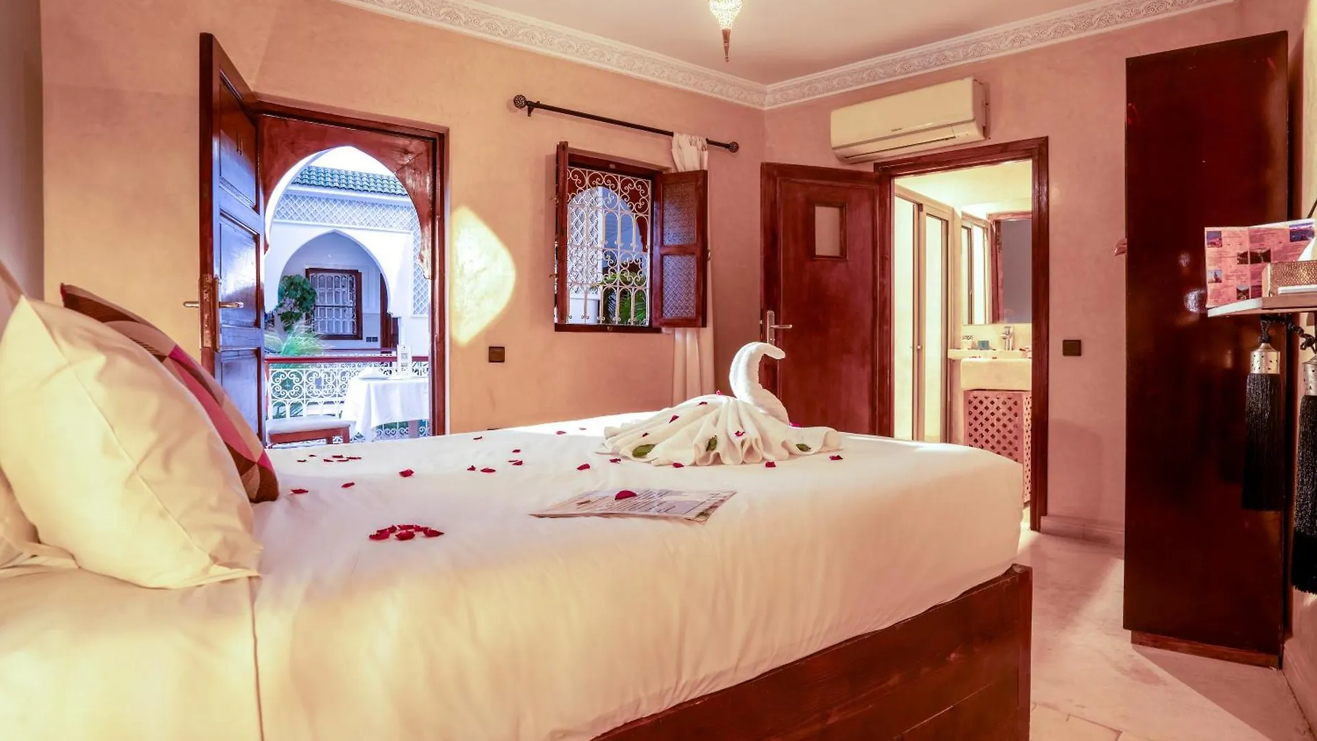 Riad Flamme D'Orient & Spa 마라케시